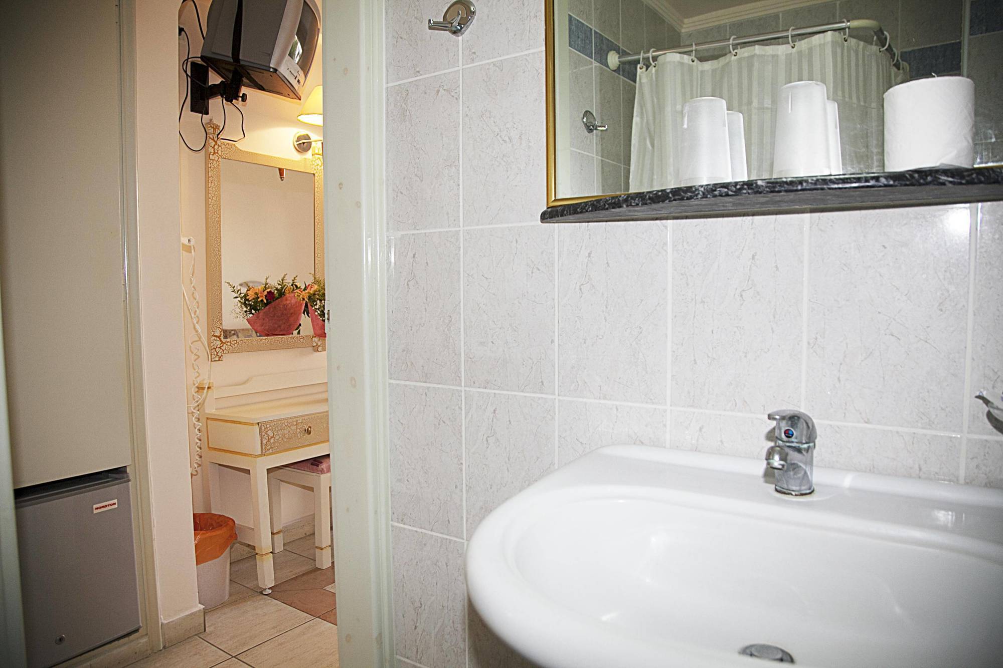 Theonia Hotel Kos Bagian luar foto